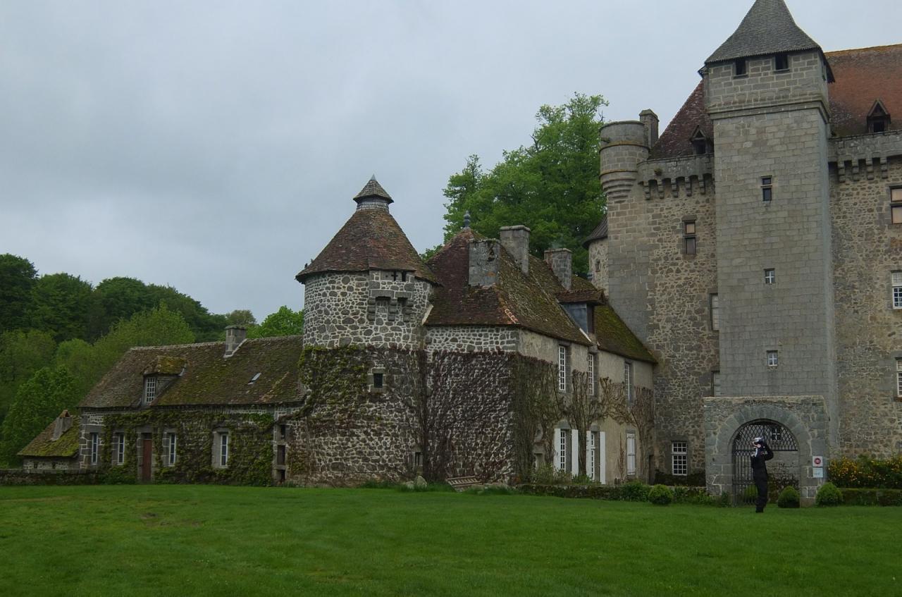 19 Chateau de Villemonteix