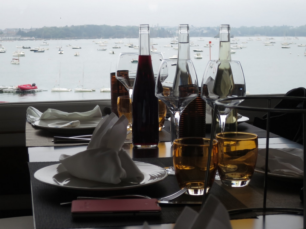 194 Restaurant le Yacht à Dinard