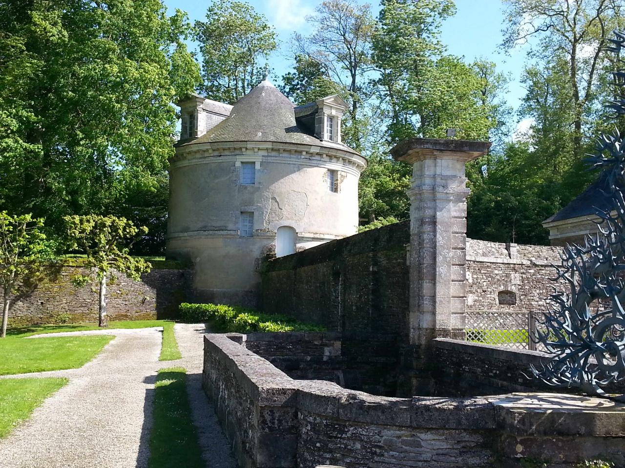 42 Chateau de Balleroy