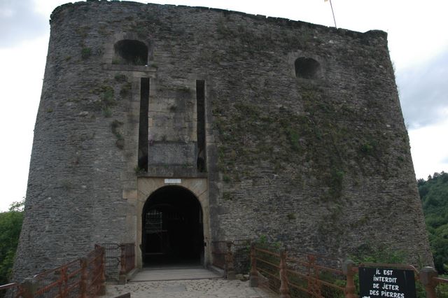 47 Le Chateau de Godefroid de Bouillon