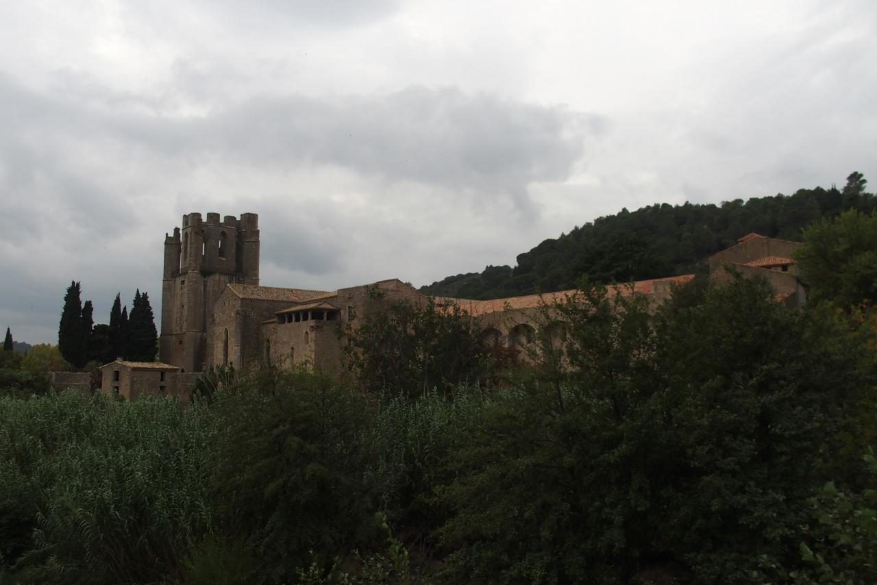 84 Abbaye de Lagrasse